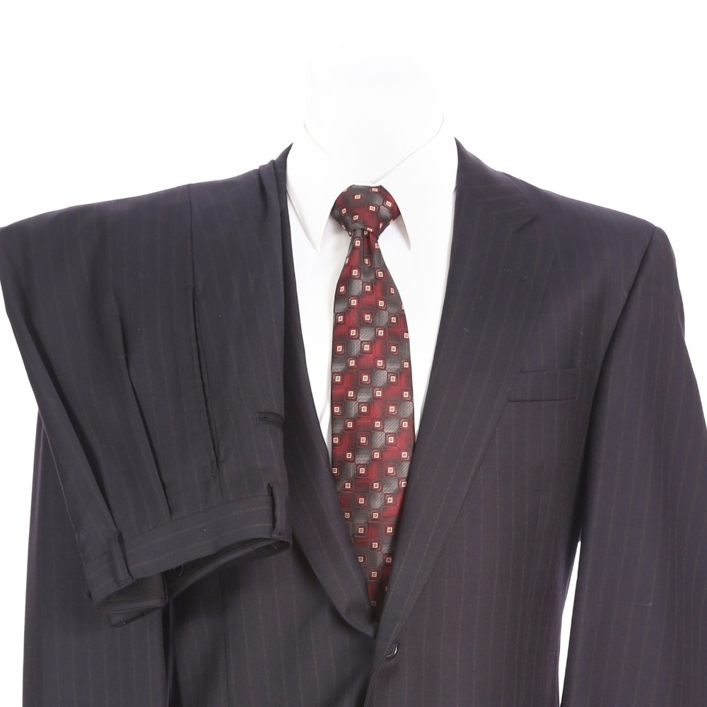 Jos A Bank Navy Blue 2 Button Single Vent Suit